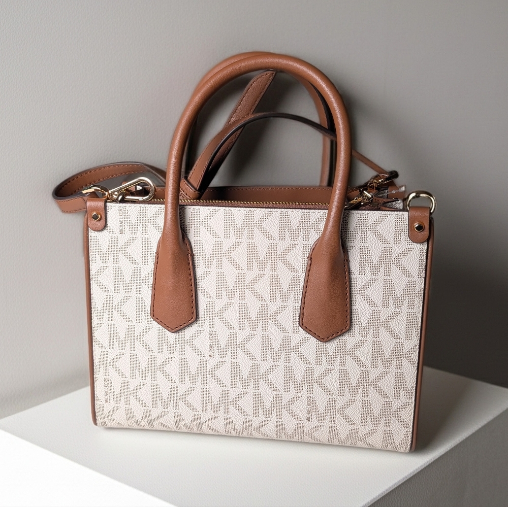 Michael Kors Maple Small Satchel - Picture 2 of 4